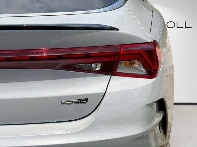 2022 Kia K5