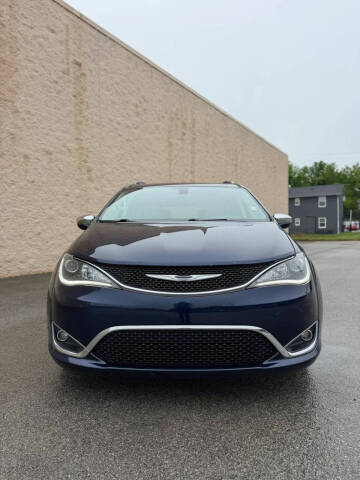 2017 Chrysler Pacifica Limited