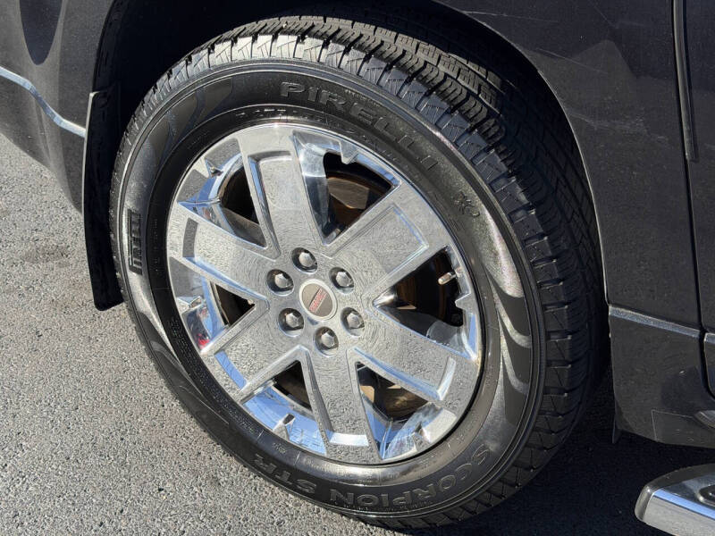 2015 GMC Acadia Denali