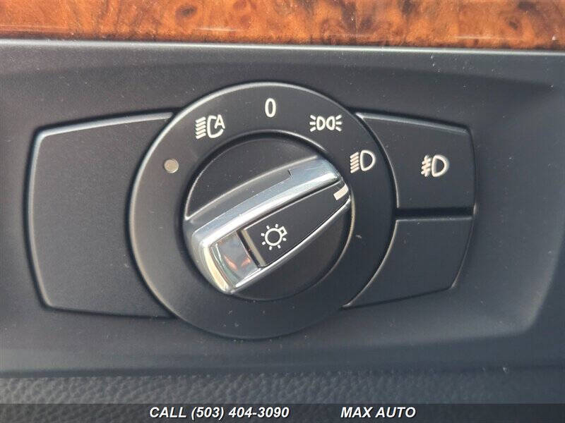 2012 BMW 3 Series 335i