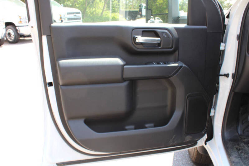 2025 GMC Sierra 3500HD CC Pro