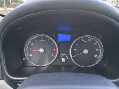 2010 Hyundai Accent GLS