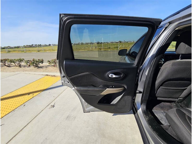 2018 Jeep Cherokee Latitude