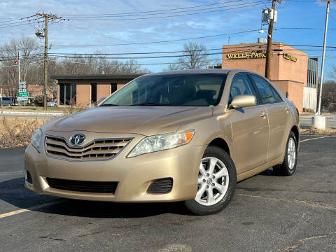 2011 Toyota Camry for sale at MAGIC AUTO SALES in Little Ferry NJ