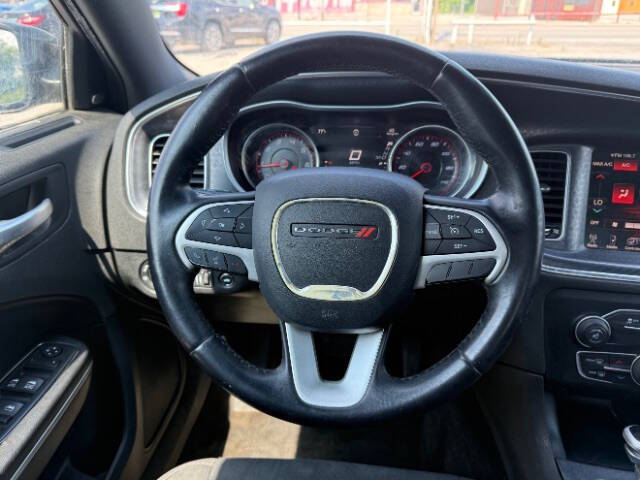 2016 Dodge Charger SXT