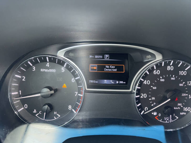 2019 Nissan Pathfinder SV