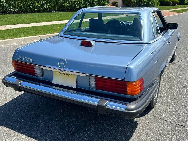 1986 Mercedes-Benz 560-Class 560 SL
