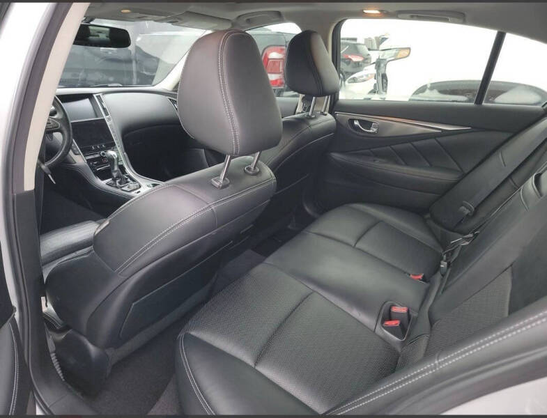 2016 Infiniti Q50 Red Sport 400