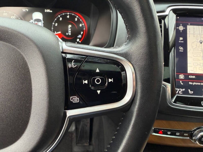 2017 Volvo XC90 T6 Inscription