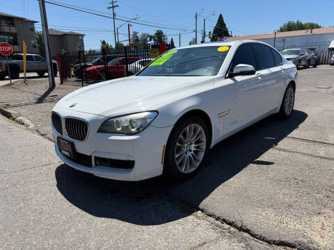 2013 BMW 7 Series 750i