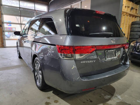 2014 Honda Odyssey for sale at NATIONAL AUTO GROUP INC in Chicago IL