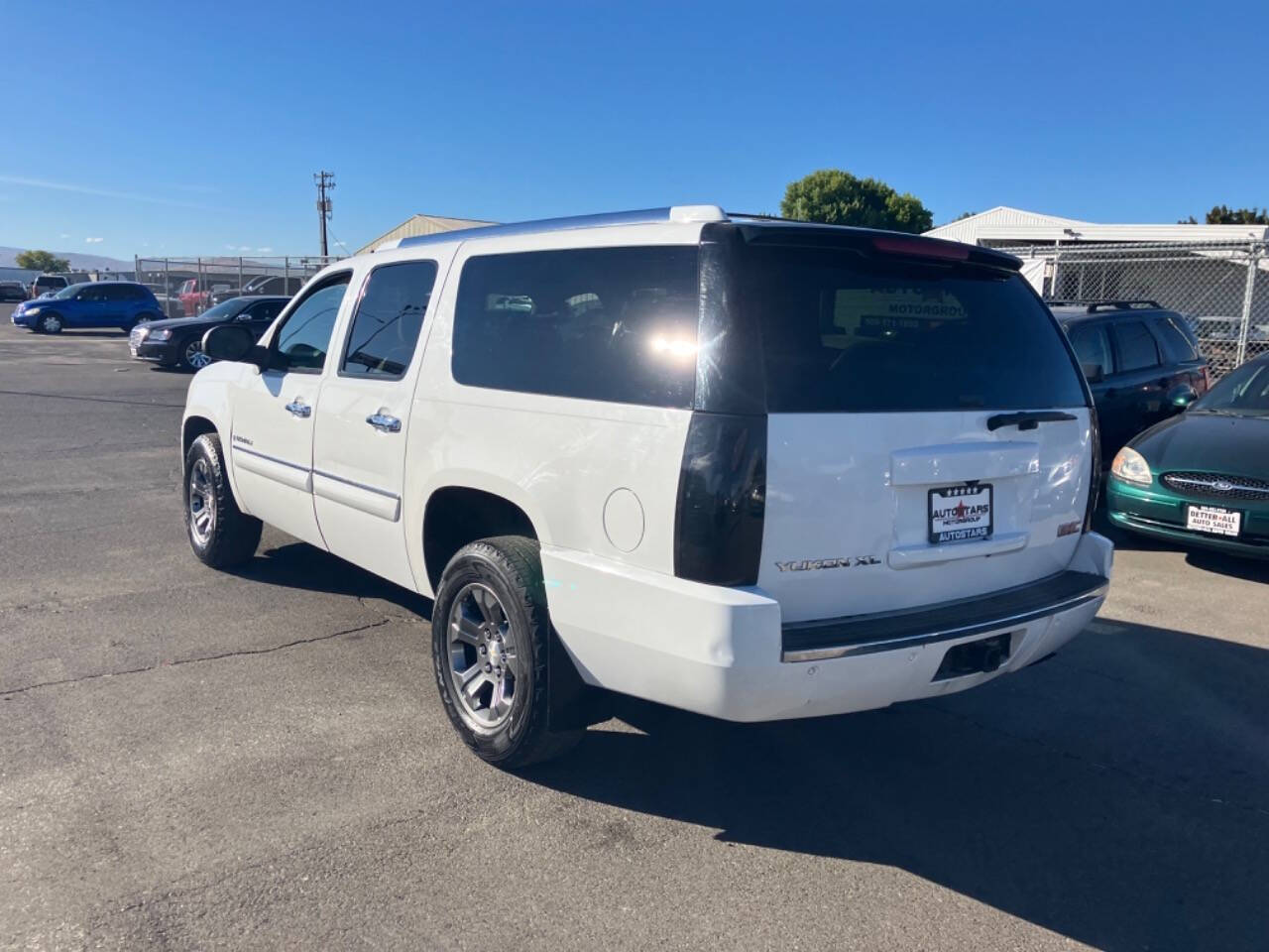 2007 GMC Yukon XL for sale at Autostars Motor Group in Yakima, WA