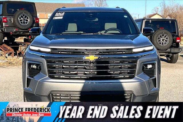 2025 Chevrolet Traverse LT