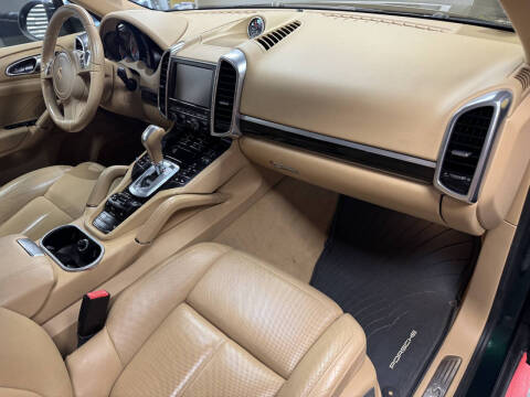 2012 Porsche Cayenne S