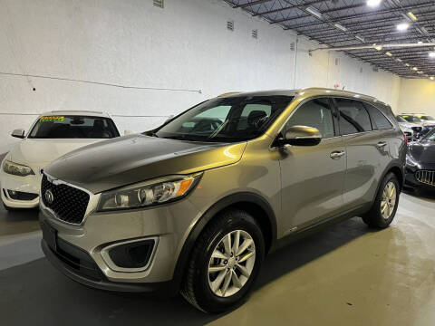 2016 Kia Sorento for sale at Lamberti Auto Collection in Plantation FL