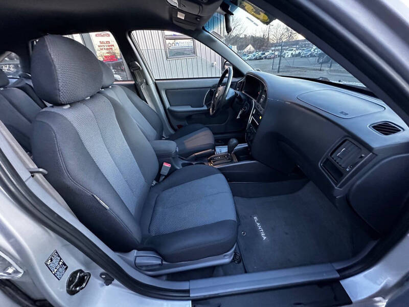 2005 Hyundai Elantra GLS