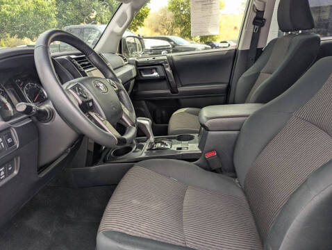 2024 Toyota 4Runner TRD Off-Road