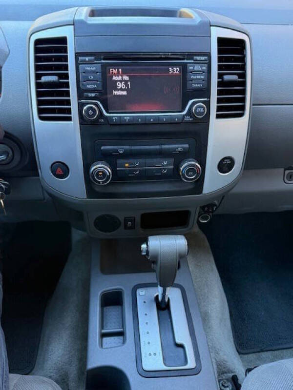 2017 Nissan Frontier S