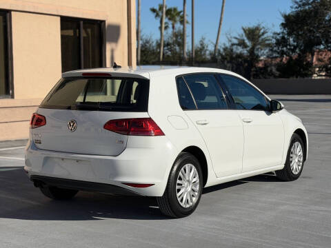 2015 Volkswagen Golf TSI S