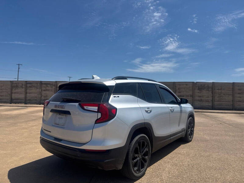 2022 GMC Terrain SLE