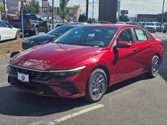 2024 Hyundai ELANTRA Hybrid for sale at Autos by Talon in Seattle, WA