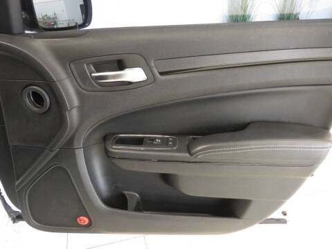 2014 Chrysler 300 S
