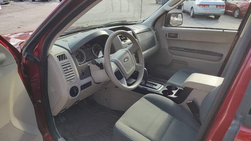 2011 Ford Escape XLS