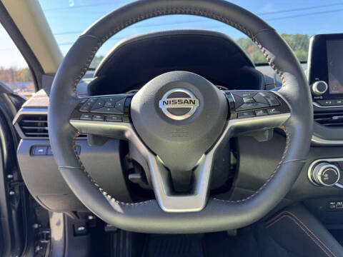 2021 Nissan Altima 2.5 SR