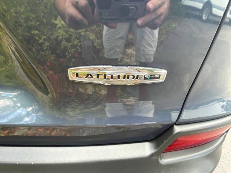 2021 Jeep Cherokee Latitude Plus