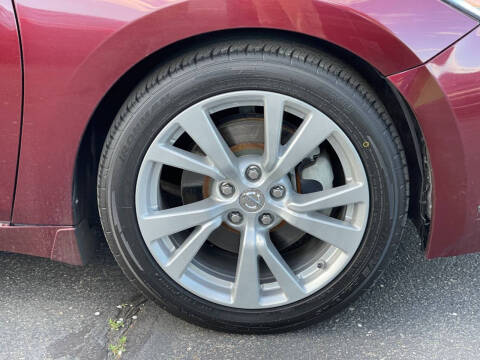 2017 Nissan Maxima Platinum