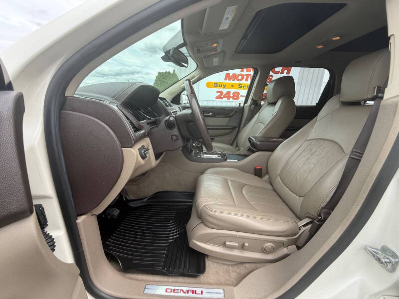 2014 GMC Acadia Denali