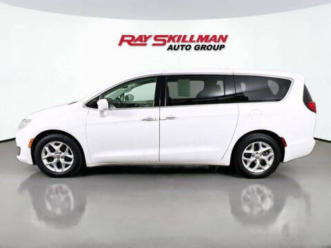 2018 Chrysler Pacifica Touring Plus