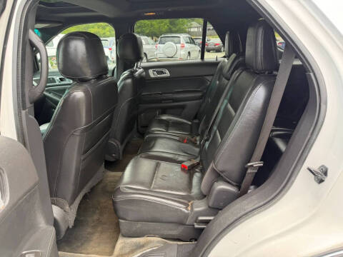 2011 Ford Explorer XLT