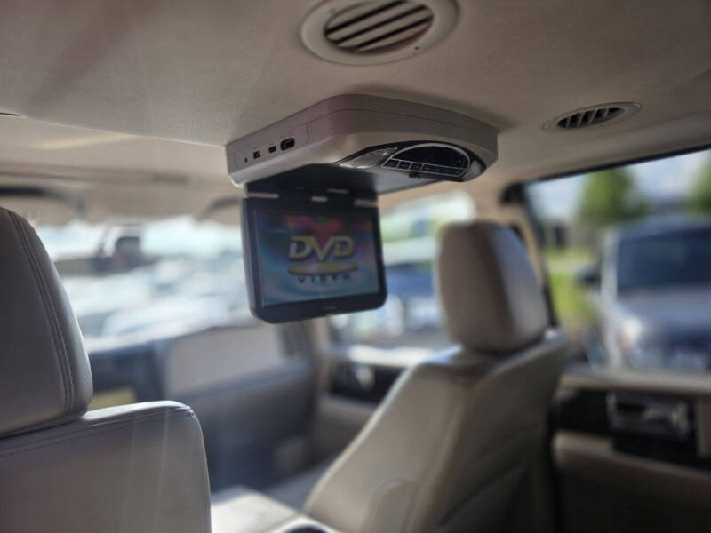 2017 Lincoln Navigator L Select