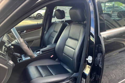 2011 Mercedes-Benz 300-Class