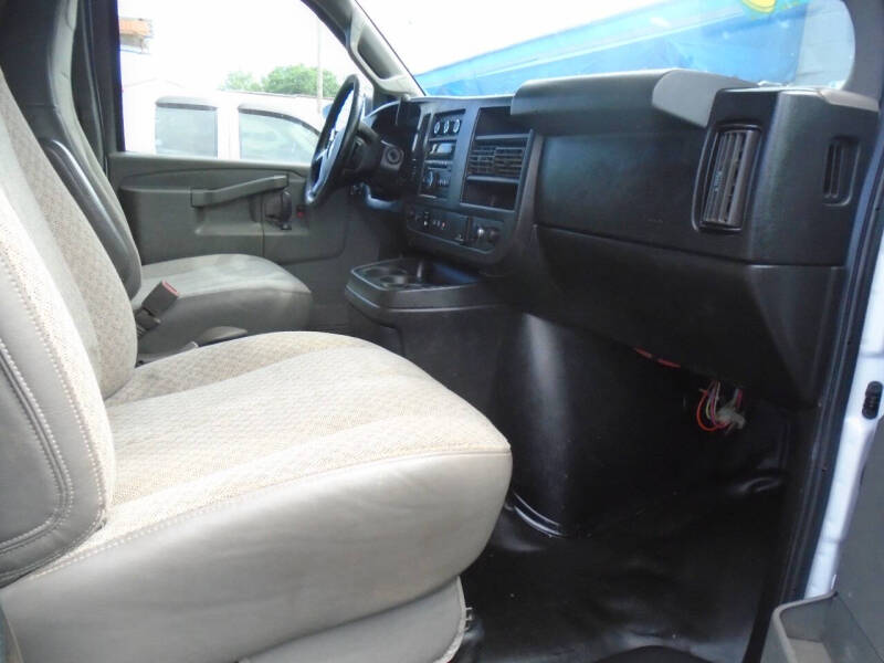 2018 Chevrolet Express 2500