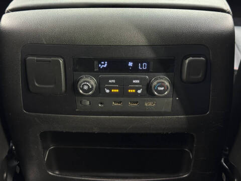 2017 GMC Yukon XL SLT