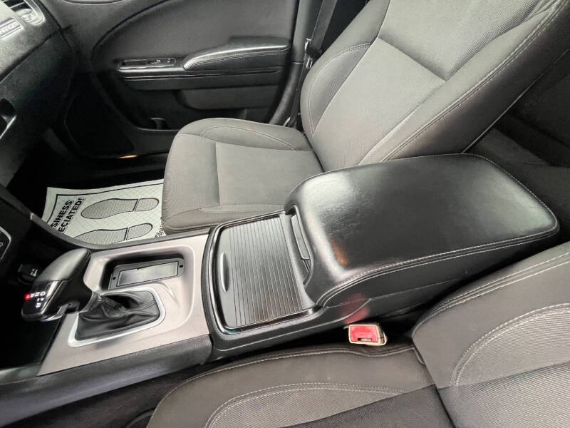 2018 Dodge Charger SXT