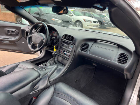 2004 Chevrolet Corvette