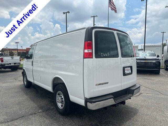 2026 Chevrolet Express 2500