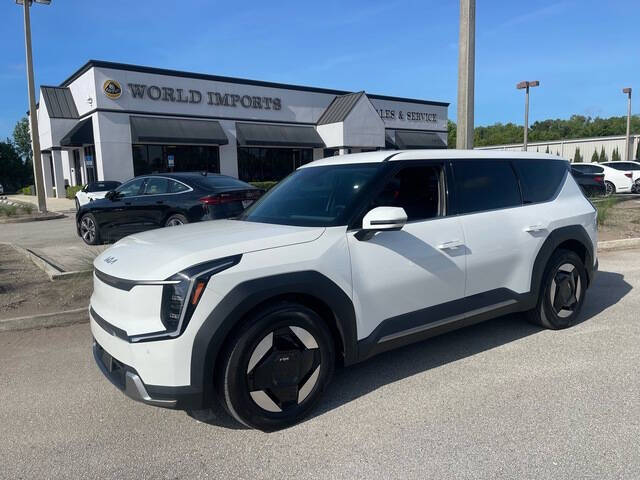 2024 Kia EV9 Light Long Range