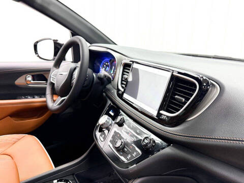 2026 Chrysler Pacifica Pinnacle