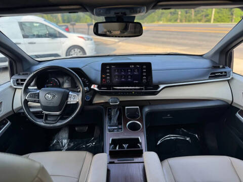 2021 Toyota Sienna XLE 7-Passenger