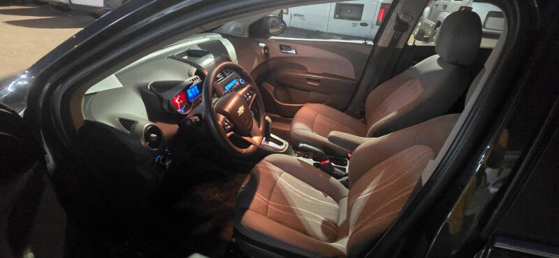 2014 Chevrolet Sonic LT Auto