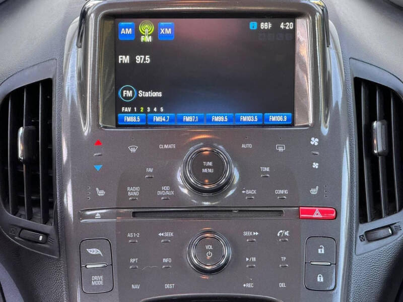 2011 Chevrolet Volt Premium