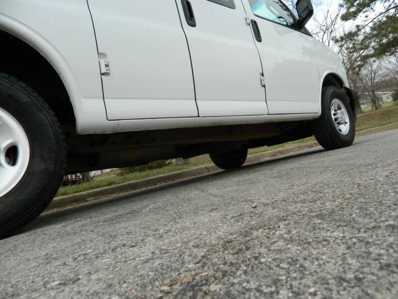 2019 Chevrolet Express 2500