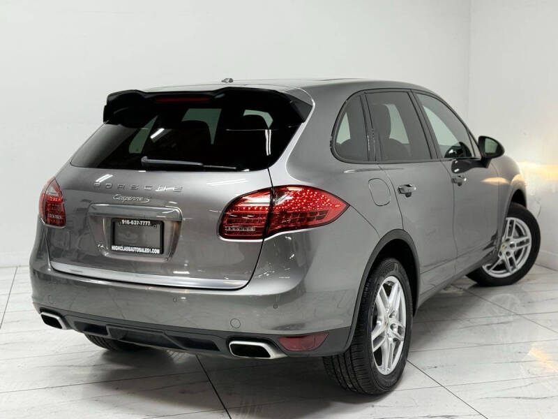 2012 Porsche Cayenne S