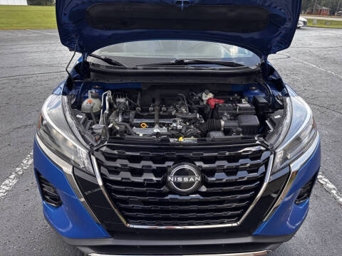 2024 Nissan Kicks SR