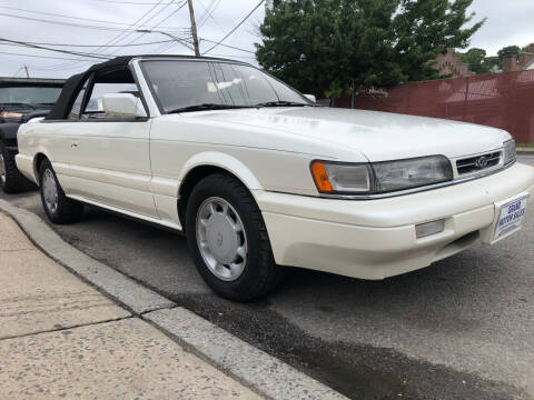 1992 Infiniti M30 for sale at Deleon Mich Auto Sales in Yonkers NY