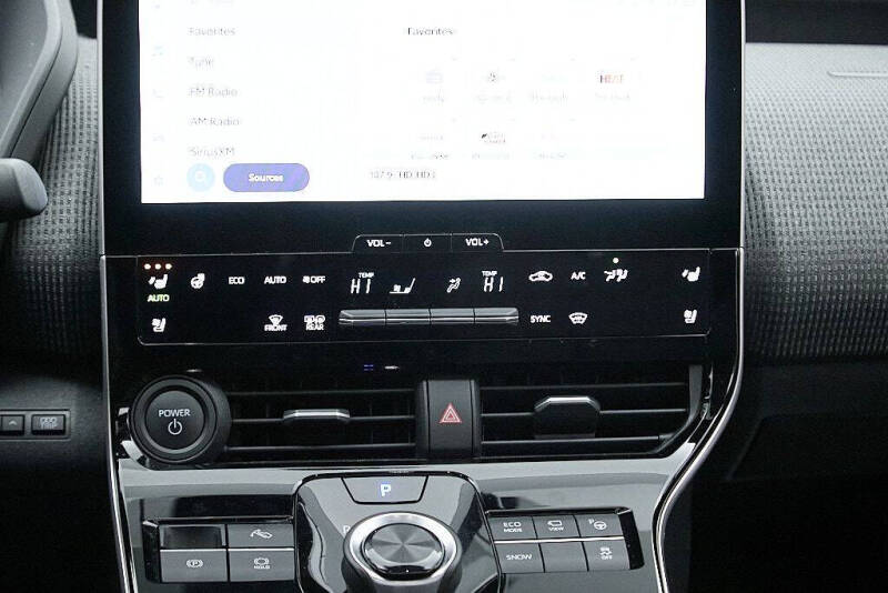 2024 Toyota bZ4X Limited